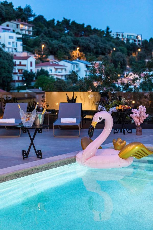 Villa Nina I - Apartments With Pool Near The Sea Rabac Buitenkant foto